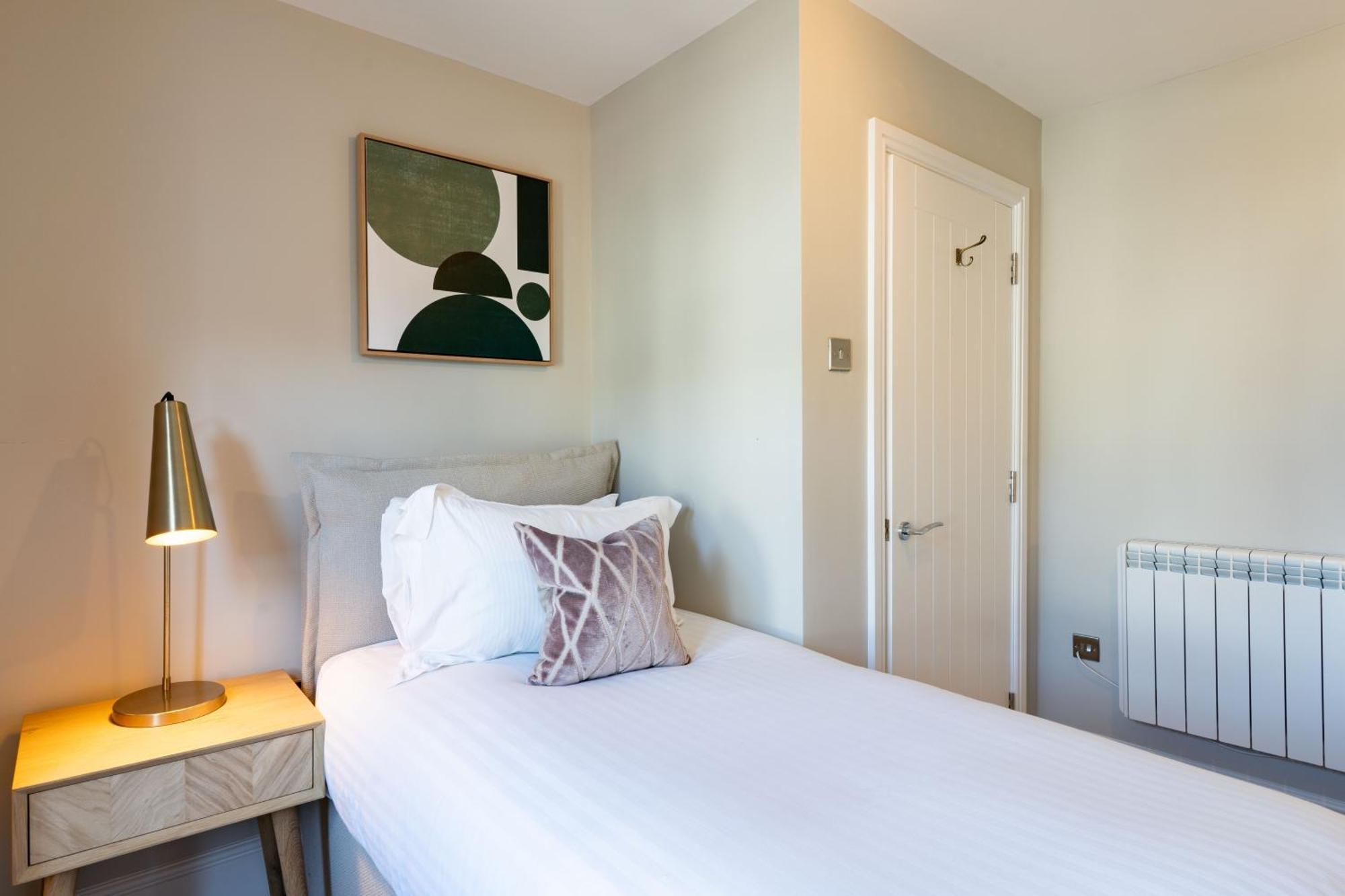 Wellington Place I Your Apartment Bristol Extérieur photo